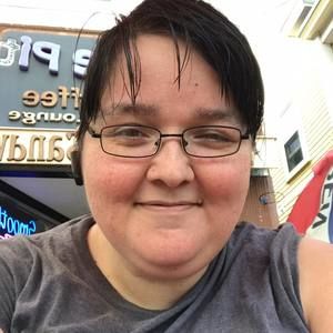 Meet your Posher, Anesa